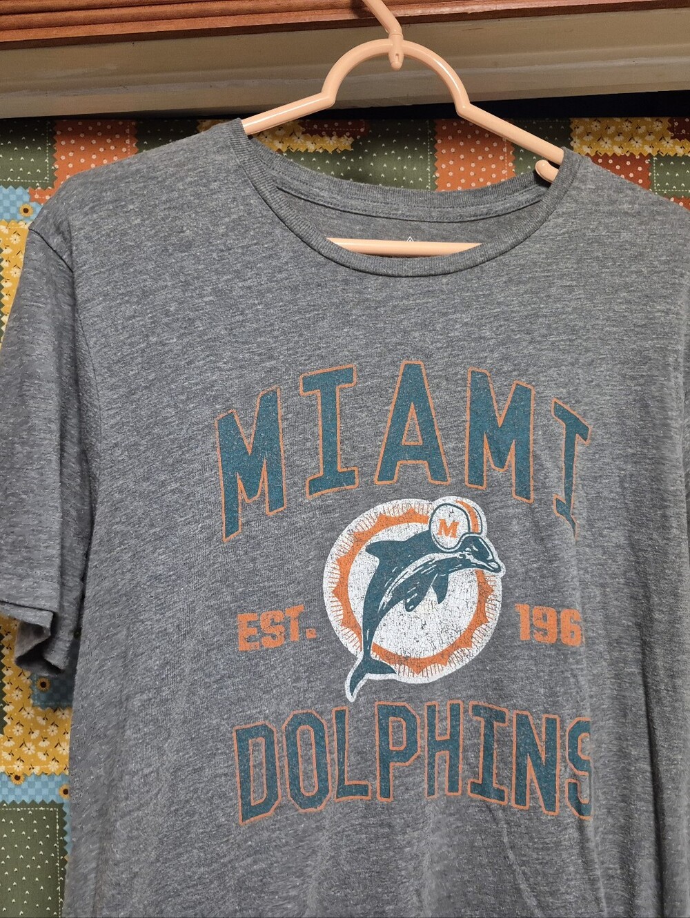 Retro Miami Dolphins T shirt